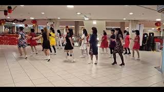 Gong Xi Gong Xi Line Dance - Demo By D&#39;Sisters &amp; Friends LDG @muhammadyani3266