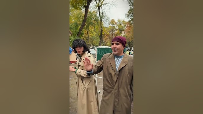 Mashinada onanizm qilayotgan qizni qolga oldi