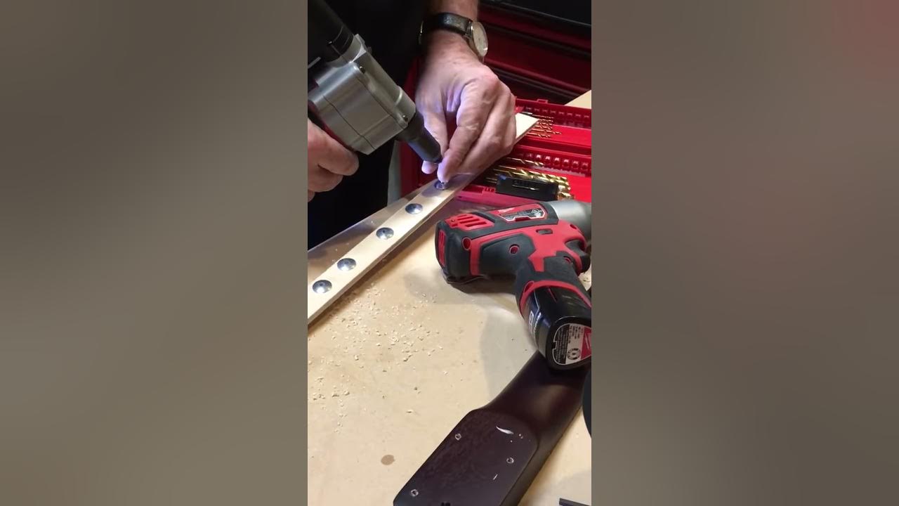Milwaukee rivet gun is FAST! YouTube