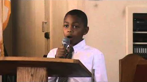 DeAndrea Williams singing his heart out for the lord