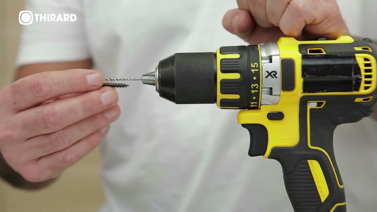 Serrure en applique universelle par FTH Thirard