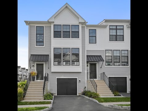 22 Brentwood Circle, Danbury, CT home video tour