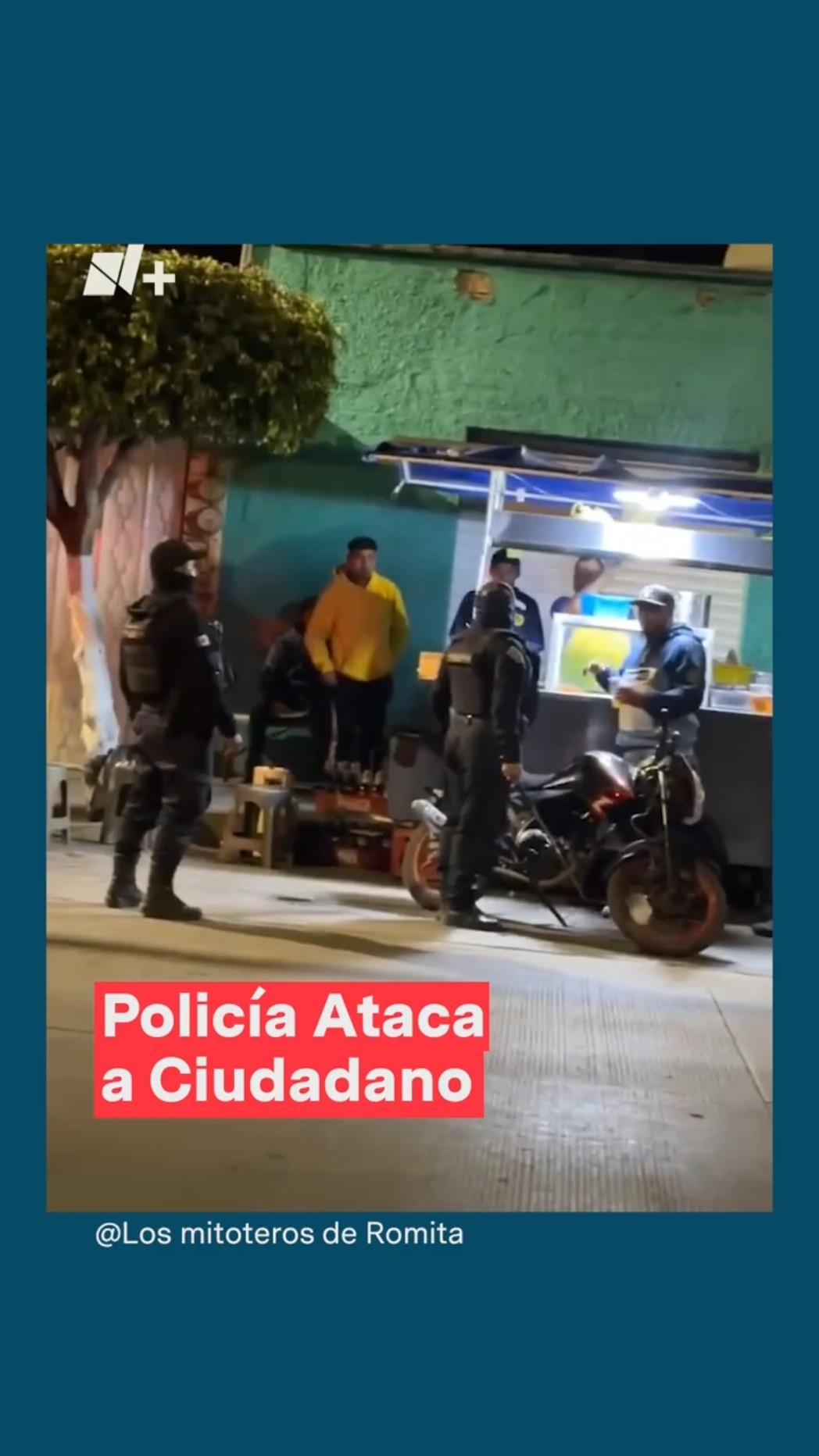 Policía ataca a macanazos a ciudadano que le reclamó por no pagar papas - N+ #Shorts