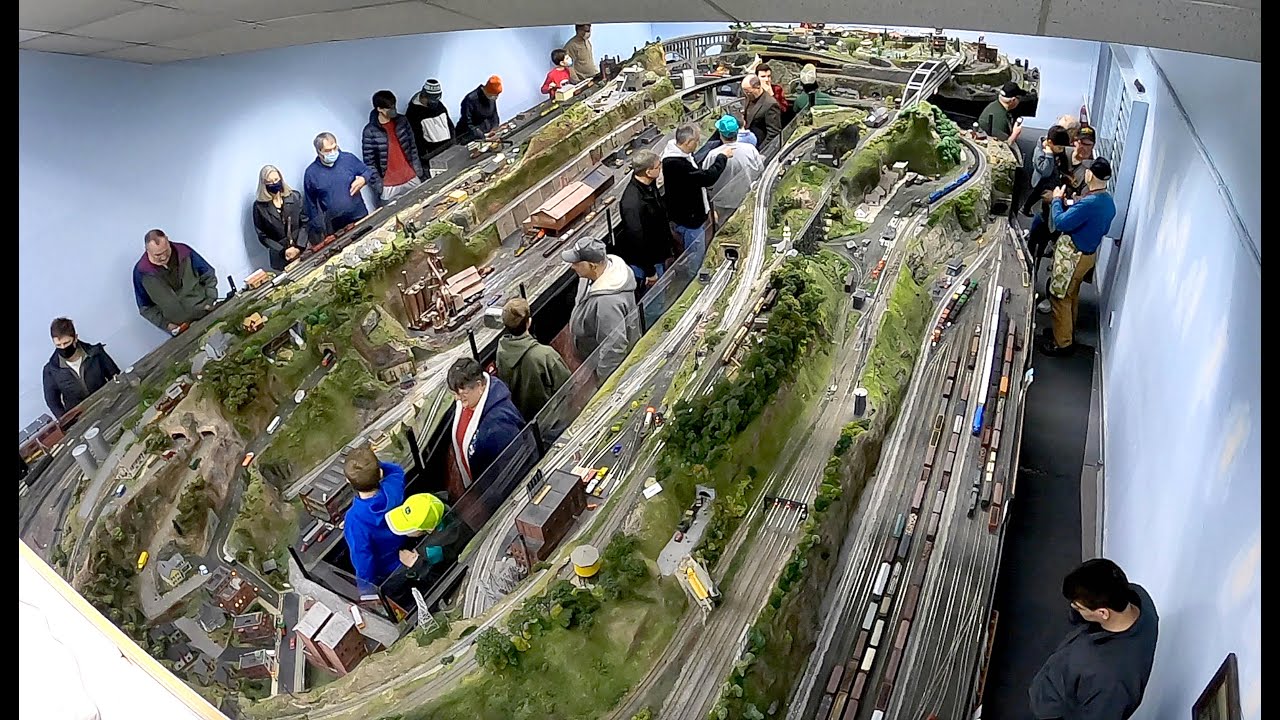 Keystone Model Railroad Historical Society Huge HO Scale Gauge Train