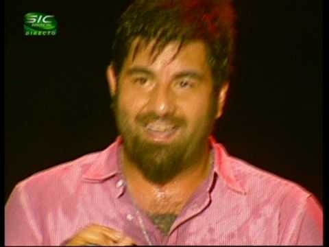 [HQ] Deftones @ Optimus Alive 2010 Rocket Skates / CMND/CTRL