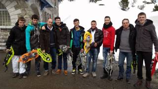 Mo.r.e. Lets Learn With Each Other