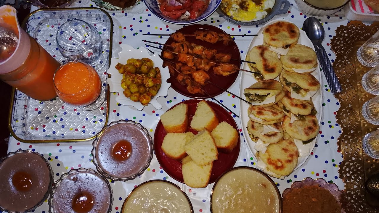 اقتراحات متواضعة لمائدة الإفطار👌وصفات بسيطة ولديدة 😋 شوربة،قطبان الدجاج،تحلية،بطبوط معمر،سلطة،عصير👍