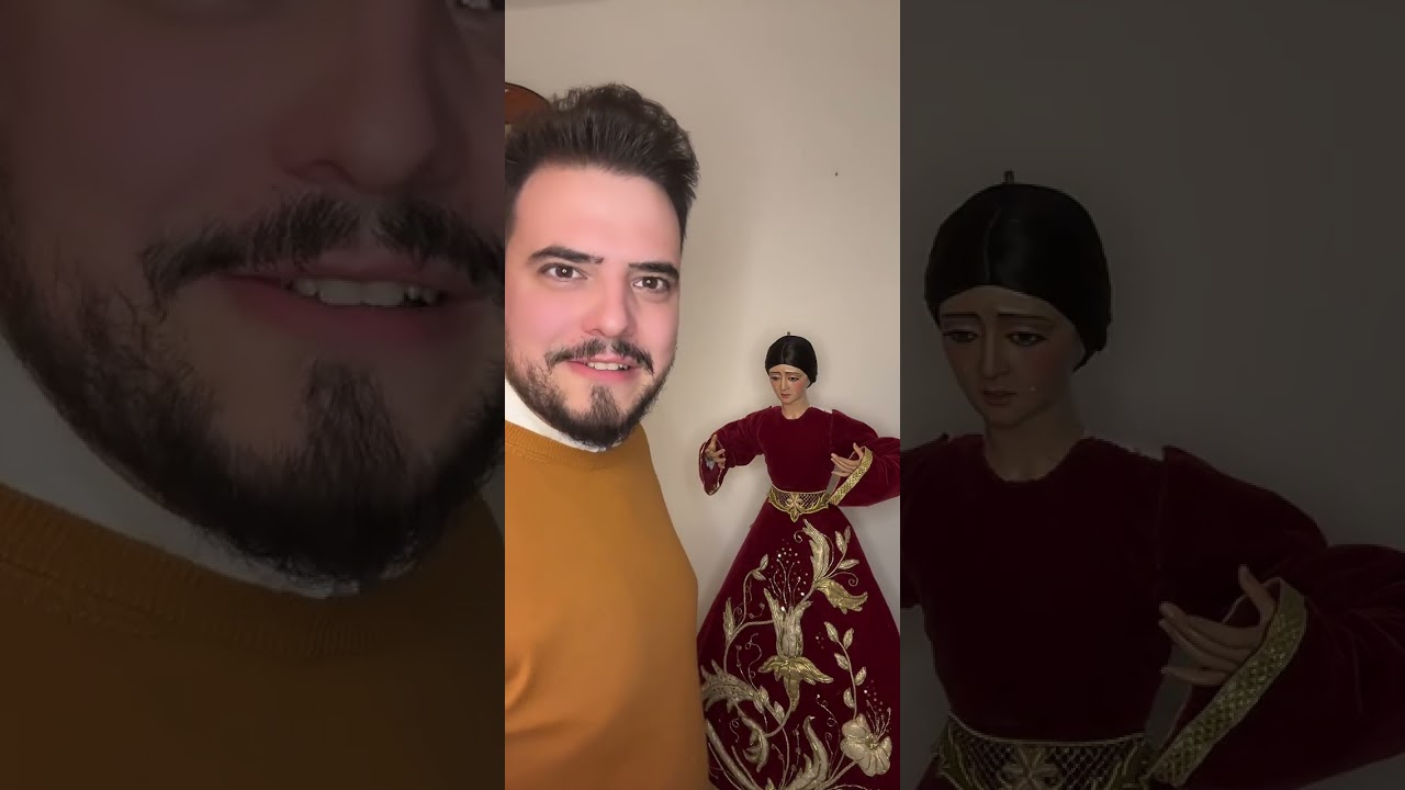 Vistiendo a la virgen de la Encarnación para Candelaria