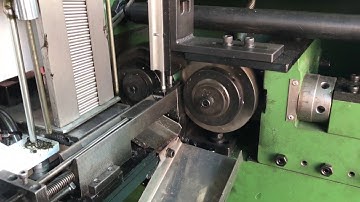 FEDA FD-3T thread rolling machine with automatic feeder