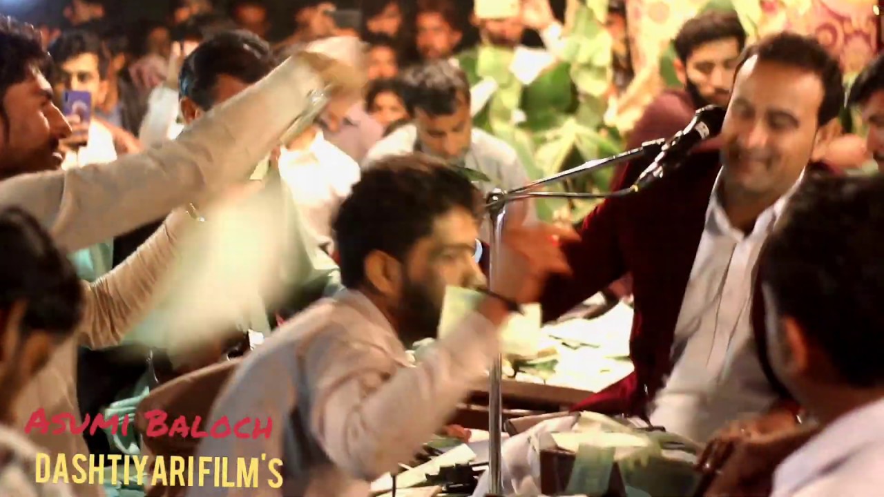 Asumi Baloch Iran Reekhukash Divan 2019
Ameshen May Go Tai Kissa Wafa E