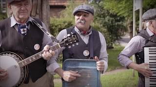 Kapela Z Naszego Miasteczka - Oma doma