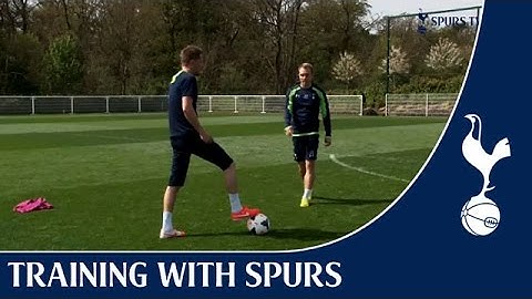 Eriksen, Sigurðsson, Bentaleb take the Shooting Challenge | Training With Spurs