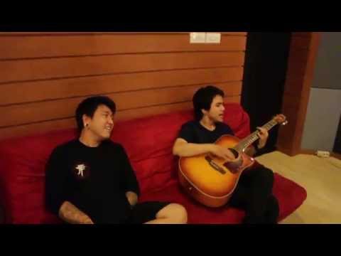 Sansan & Omo - Tentukan Akhir Yang Terbaik ( Acoustic )