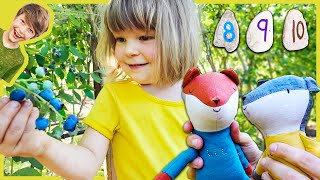 River Learns about Numbers - Counting To Ten - Life Learning Littles Educational Videos For Children