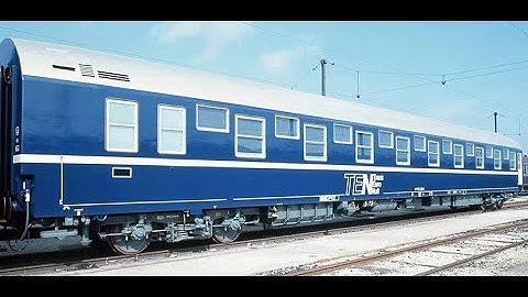 Roco FS E.656.009 “Caimano” Electric Locomotive XMPR pulling DB / SNCF / SBB "TEN" Night Train