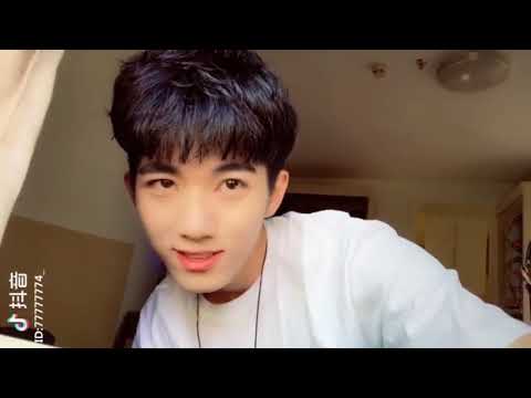 【Tik Tok (app)】【Douyin】【抖音】 Handsome Boy tik tok douyin.mp4