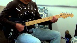 Watch Leoni Double De Corpo video