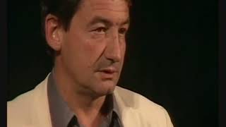 En scène au Théâtre Fontaine, by Pierre Desproges (1984) - Dernières volontés
Aime, Comment & Souscris !
Un commentaire ? Une anecdote ? Un souvenir ? En scène au Théâtre Fontaine, by Pierre Desproges (1984) - Dernières volontés