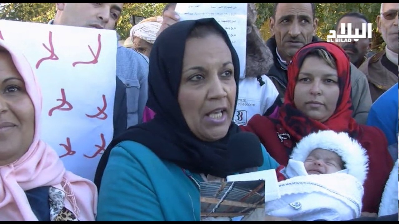 سعيدة : قاطنو الحي القصديري 150 مسكن يحتجون  +elbiladtv-