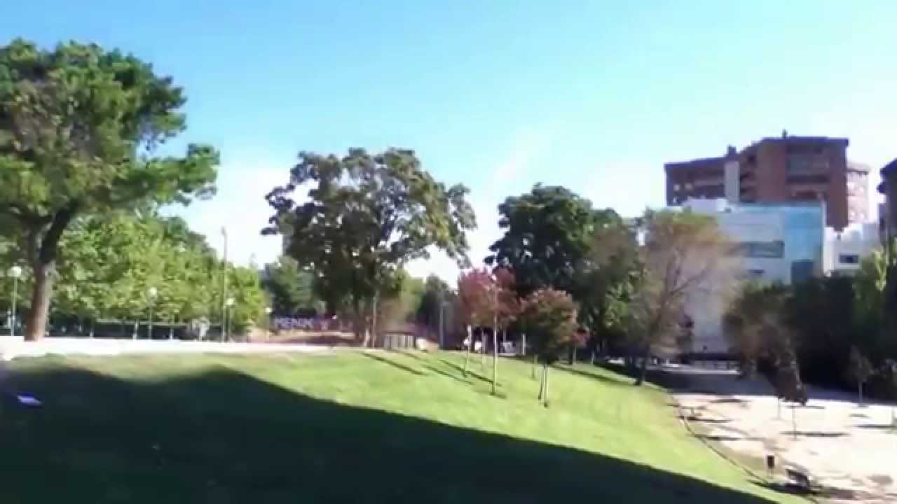 HM830 RC paper airplane (Spanish/English)