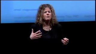 TED Talk - Swim with giant sunfish in the open ocean - Tierney Thys - 2003