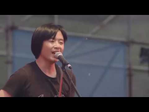 【尘时光影像】新裤子《没有理想的人不伤心》2014现场、从那时候彭磊还挺胖的。。