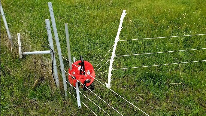 Portable electric goat fencing for adaptive grazing - Smart Fence