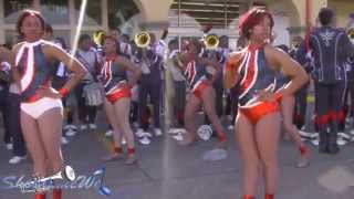 Miller Mccoy Vs Lake Area High - 2015 Alla Mardi Gras Parade