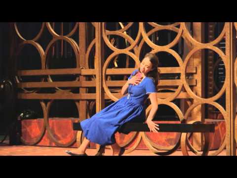 Rigoletto: “Caro nome” (Nadine Sierra)