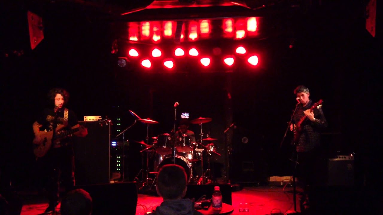 Walrus Attack Raft Walrus Attack - Barlines at Beat Kitchen - YouTube