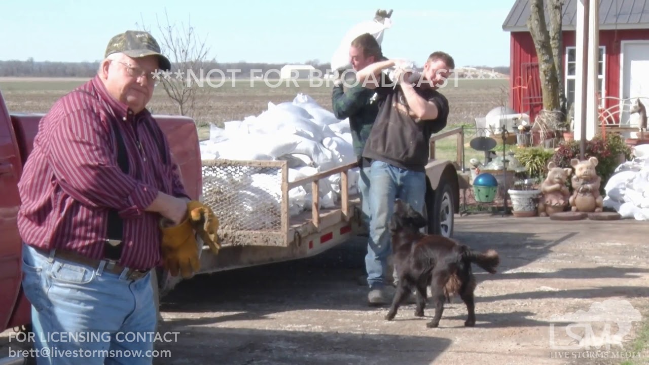 02-13-19 Jackson County, AR Potential Levee failure along the White River just south of Newport, AR
