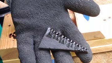 Flint knapping slabs with a jig part 4