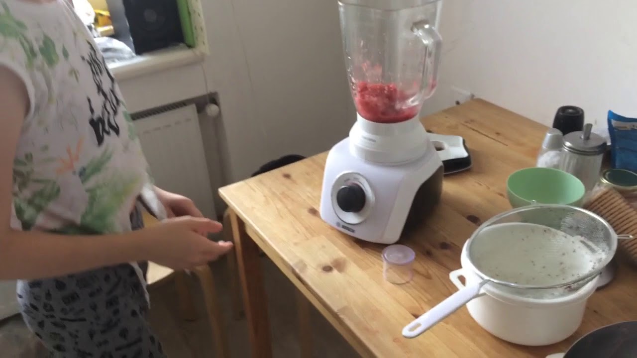 Как снять чашу у блендера Bosch Silent Mixx. - YouTube