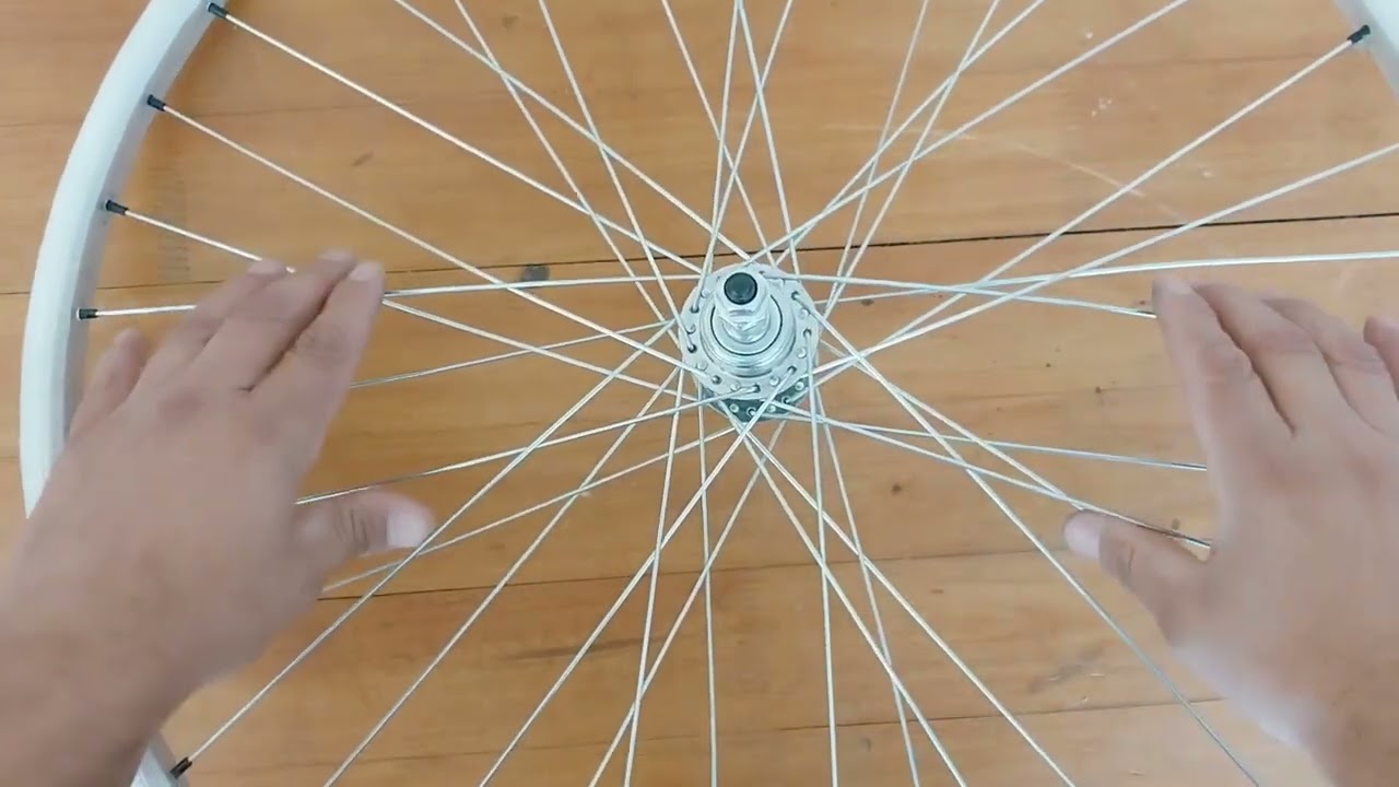 Pretensado para hacer aparaguado en rueda de bicicleta