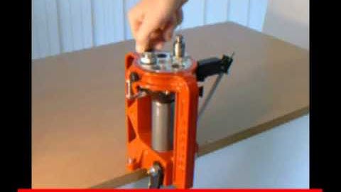 How to Install the Expanding Die on a Lee Load-Master