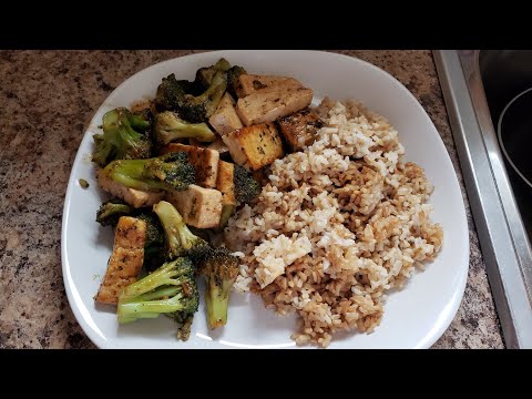 How to make broccoli and tofu teriyaki stir fry.