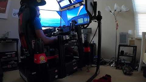 Microsoft Flight Simulator 2020 with motion platform