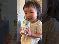マスカットチーおいちいから🩷 #ばつまる夫婦 #ばつまるfamily #ちゅんまこ #育児#shorts
