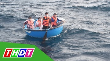 Phú Yên: Cứu hộ thành công 4 ngư dân gặp nạn trên biển | THDT
