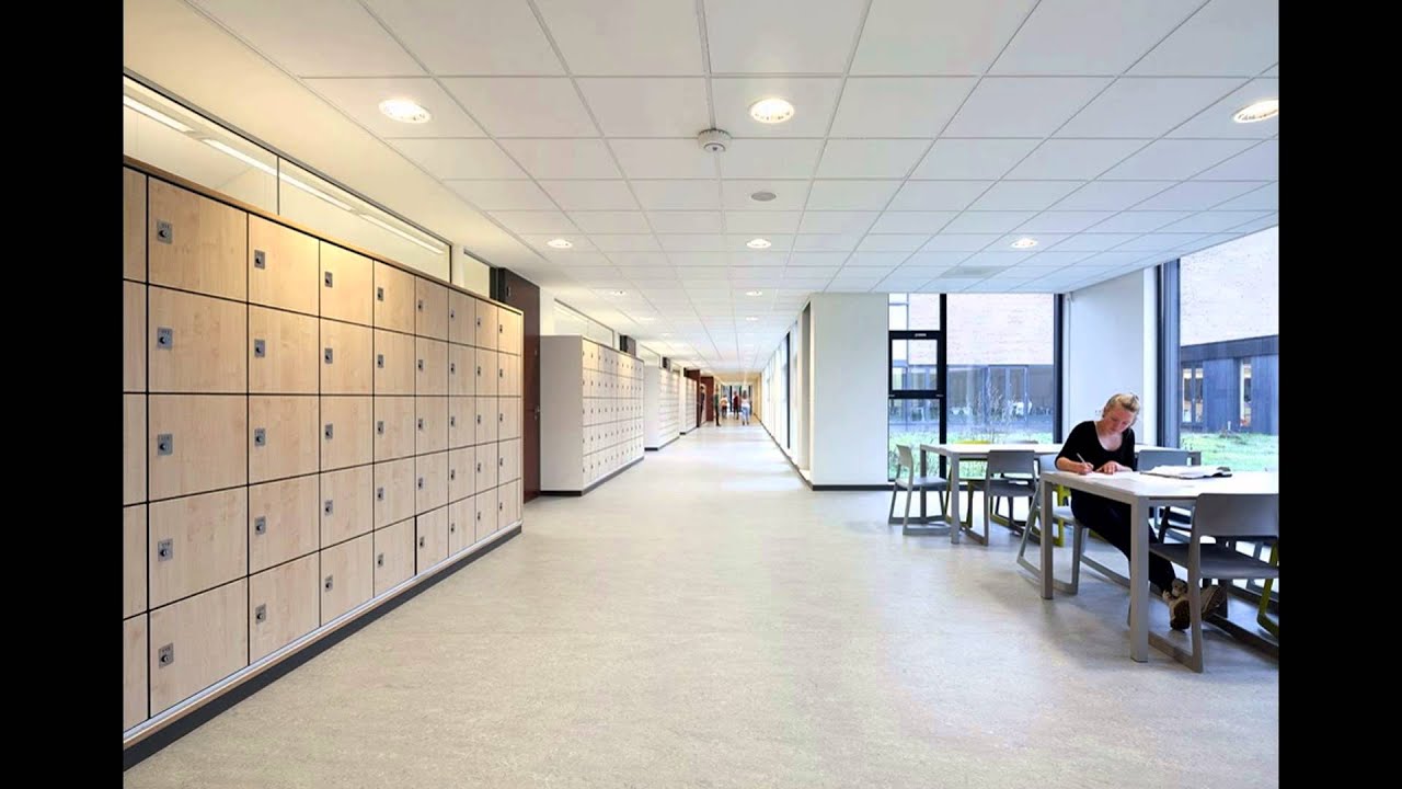 Hogeland College in Warffum