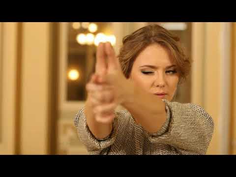 Video: Karina Razumovskaja Abikaasa: Foto