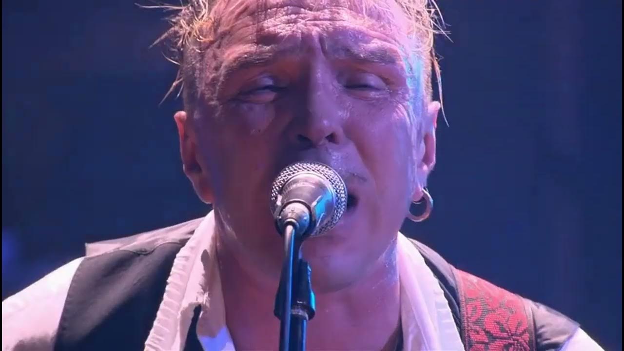 Сукачев вей проруха. Гарик сукачев кони привередливые. Гарик сукачев я остаюсь 2022. Проруха судьба гарик сукачев. Проруха судьба гарик.