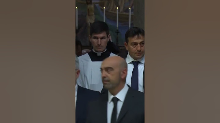 Sistine Chapel’s doors shut to start papal conclave