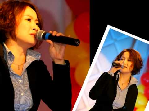 Hong Kong Pop Singing Star Karen Tong - 2009