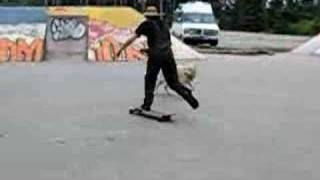 finger flip footstal