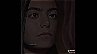 Adı Üstüne Biri Kral Diğeri Kraliçe Resimi