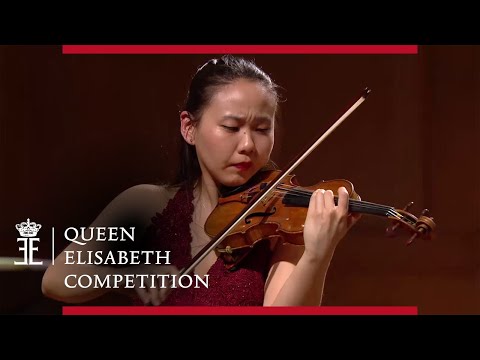 Tchaikovsky Violin Concerto in D major op. 35 | Stella Chen - Queen Elisabeth Competition 2019