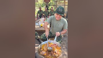 ไก่ใต้น้ำ ต้อนรับน้องใหม่