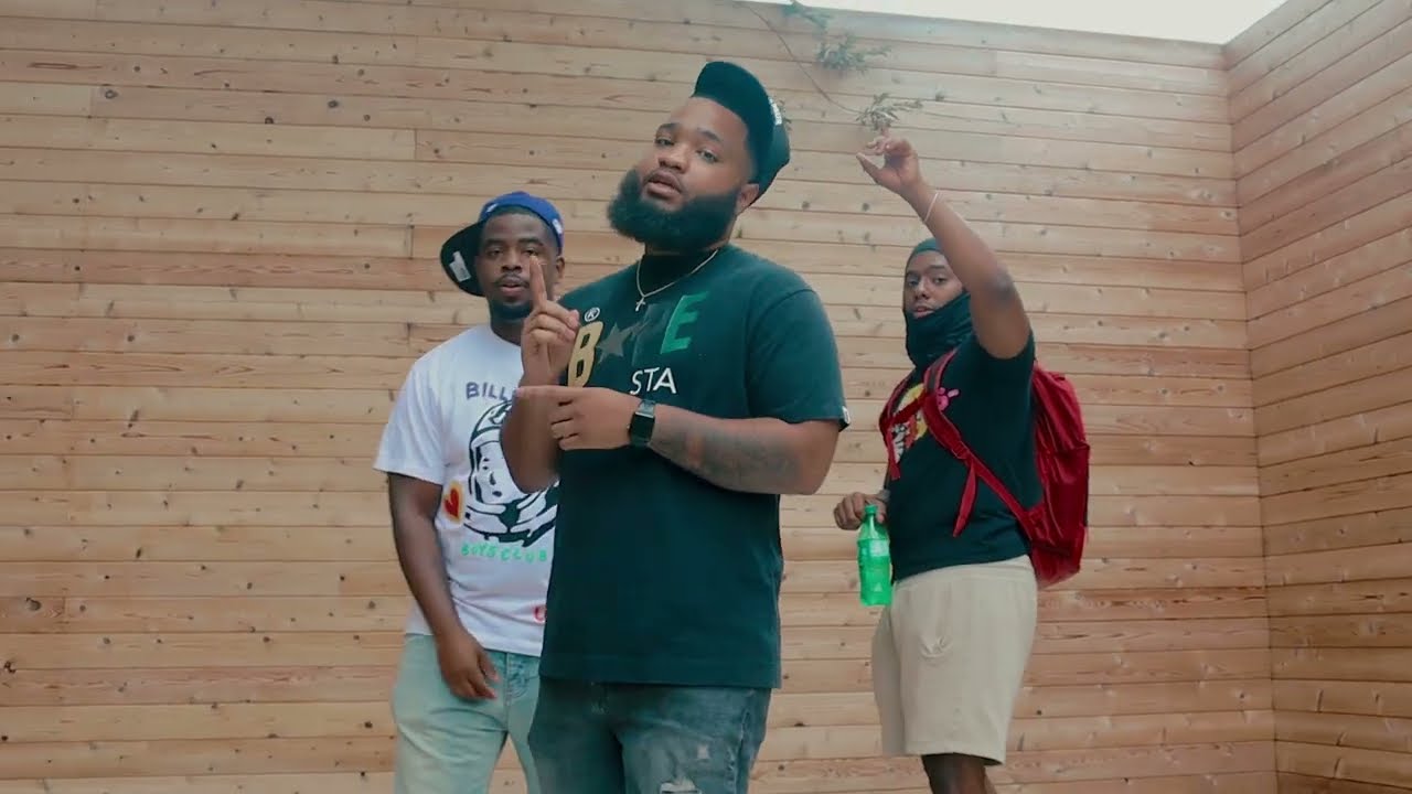 Guarda Gfm Jm - Giving Hell (Official Music Video) su YouTube Guarda Gfm Jm - Giving Hell (Official Music Video) su YouTube