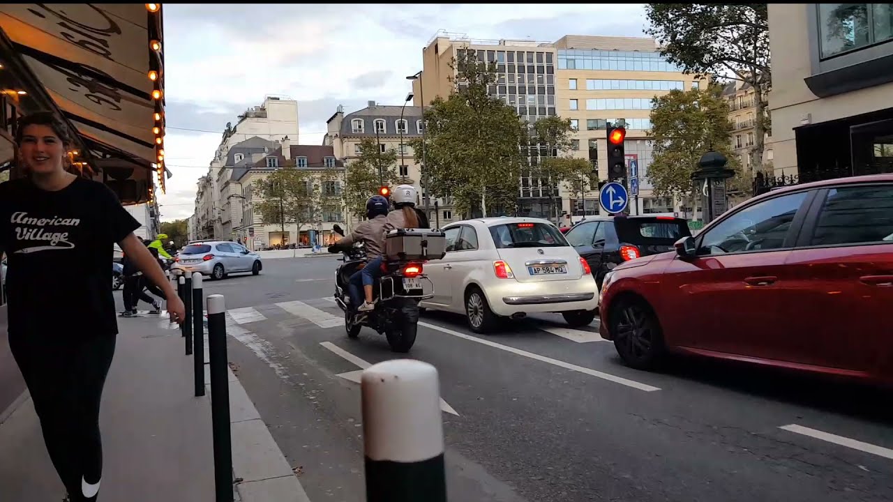 Walk tour in Boulevard Des Sablons / Neuilly su-Seine /Paris Suburb